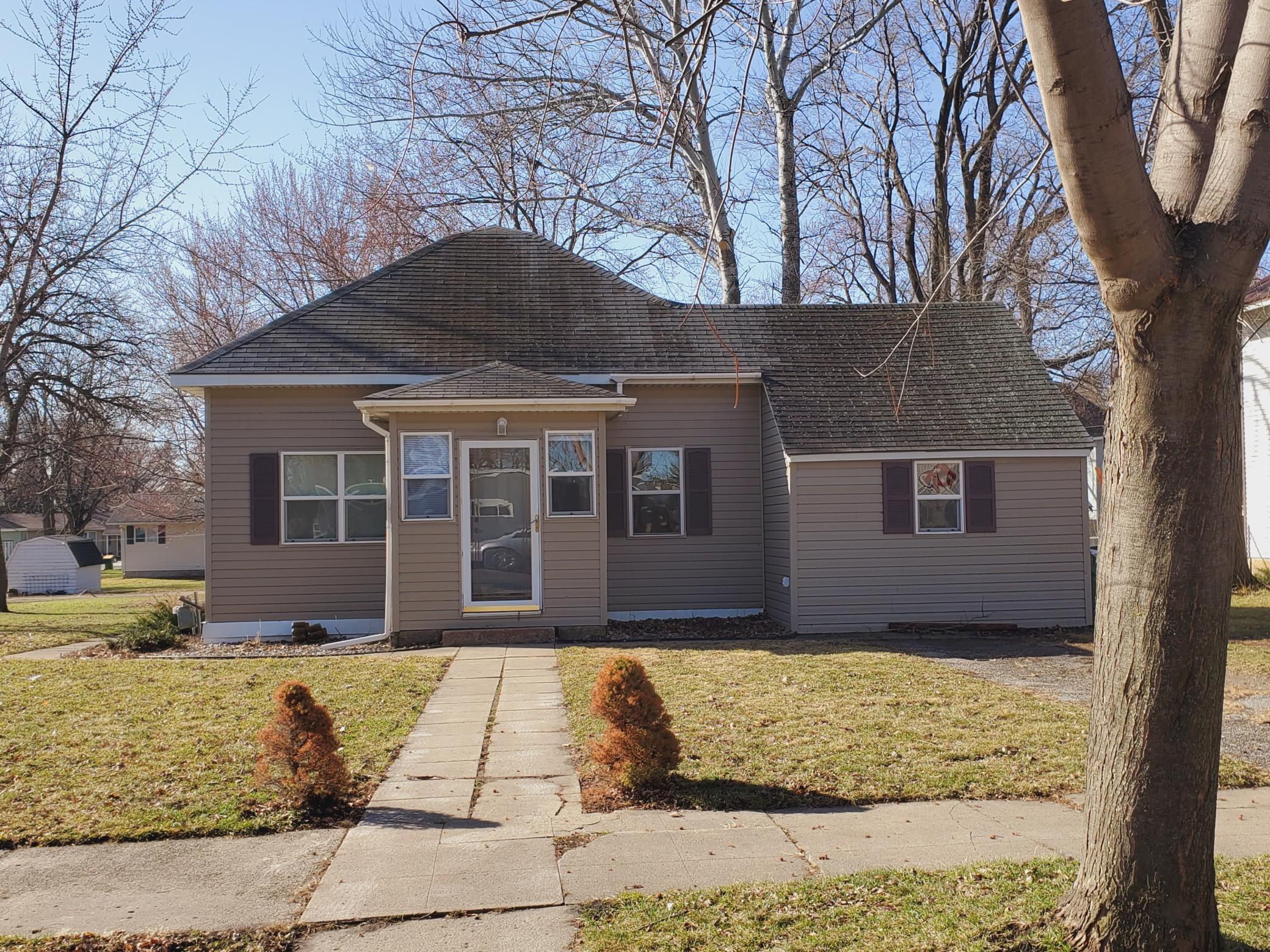 148 E Cottonwood Street, Cottonwood, MN 56229 MLS 5729018 Edina Realty