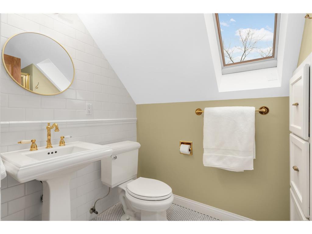 148 Nina Street #3 Saint Paul MN 55102 7048364 image20