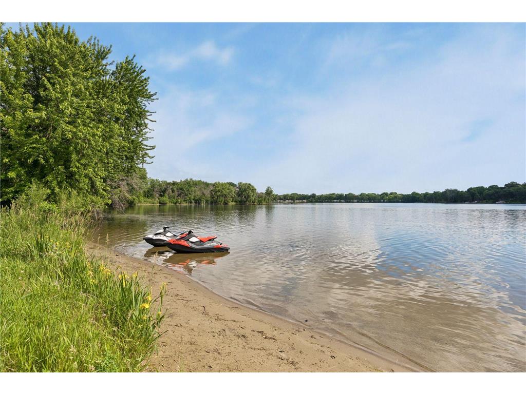 1480 Old Highway 8 NW New Brighton MN 55112 7031707 image42