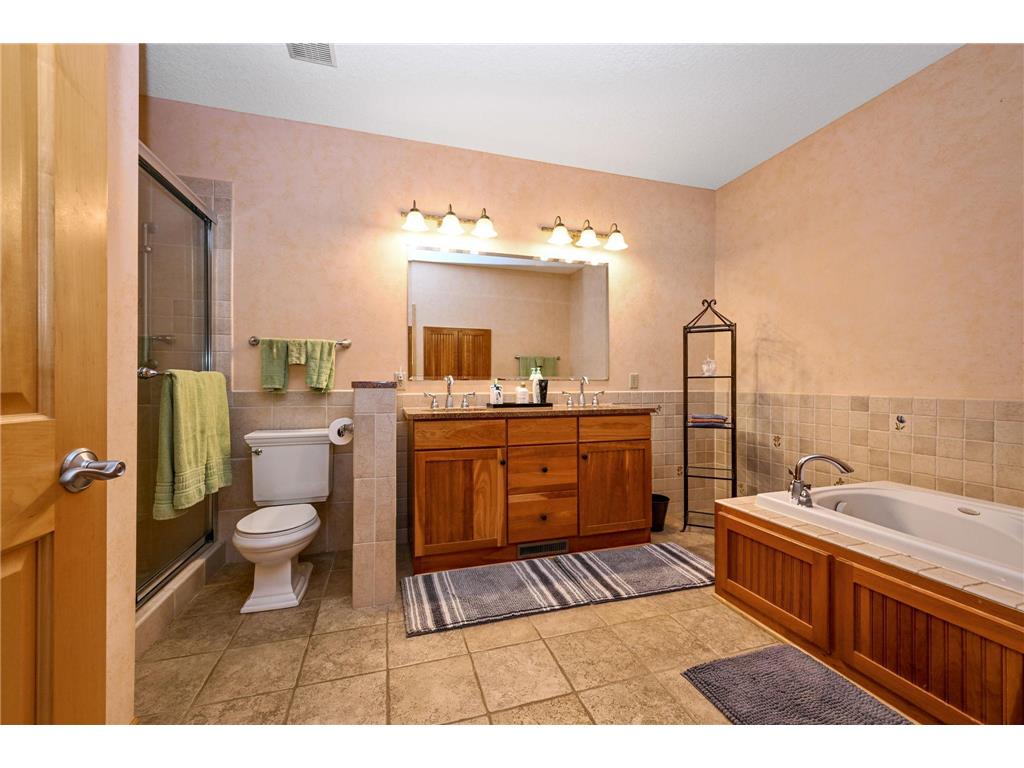 14802 Margaret Place Minnetonka MN 55345 7058182 image14