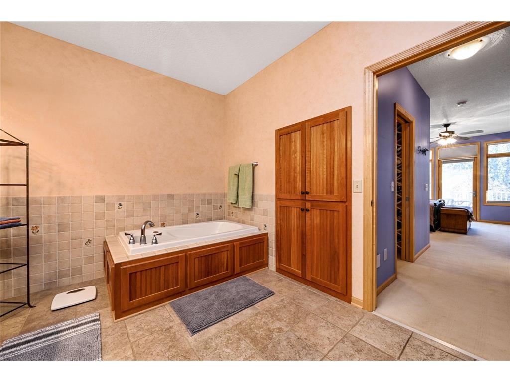 14802 Margaret Place Minnetonka MN 55345 7058182 image15