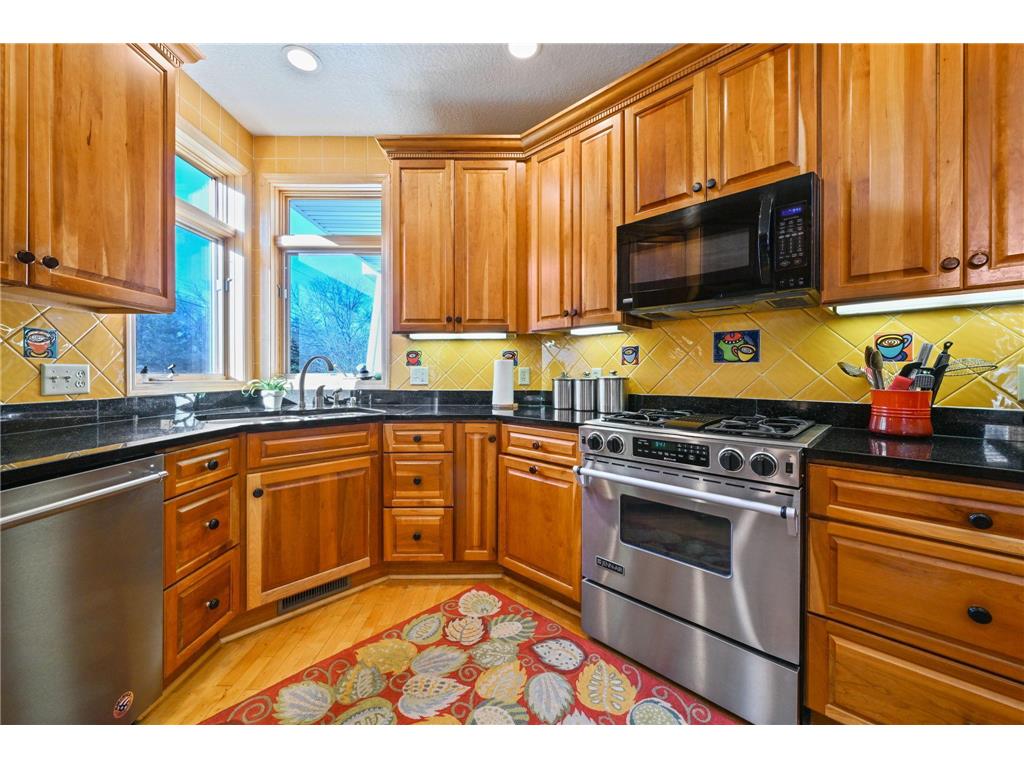 14802 Margaret Place Minnetonka MN 55345 7058182 image2