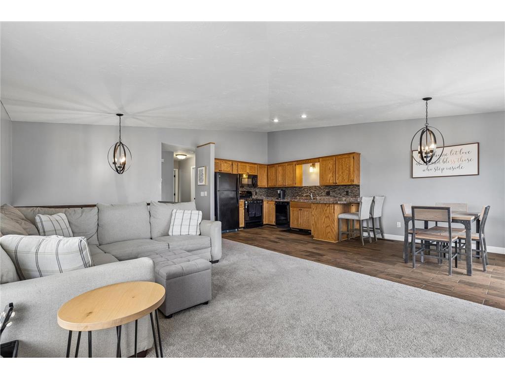 14805 Lower Endicott Way Apple Valley MN 55124 7023219 image10