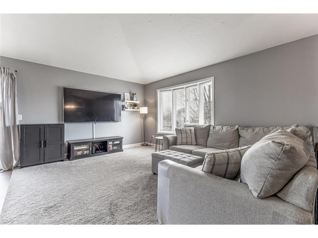 14805 Lower Endicott Way Apple Valley MN 55124 7023219 image7