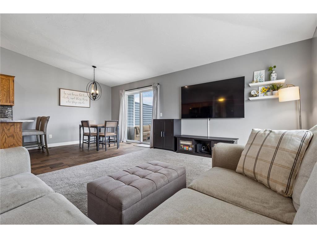 14805 Lower Endicott Way Apple Valley MN 55124 7023219 image9