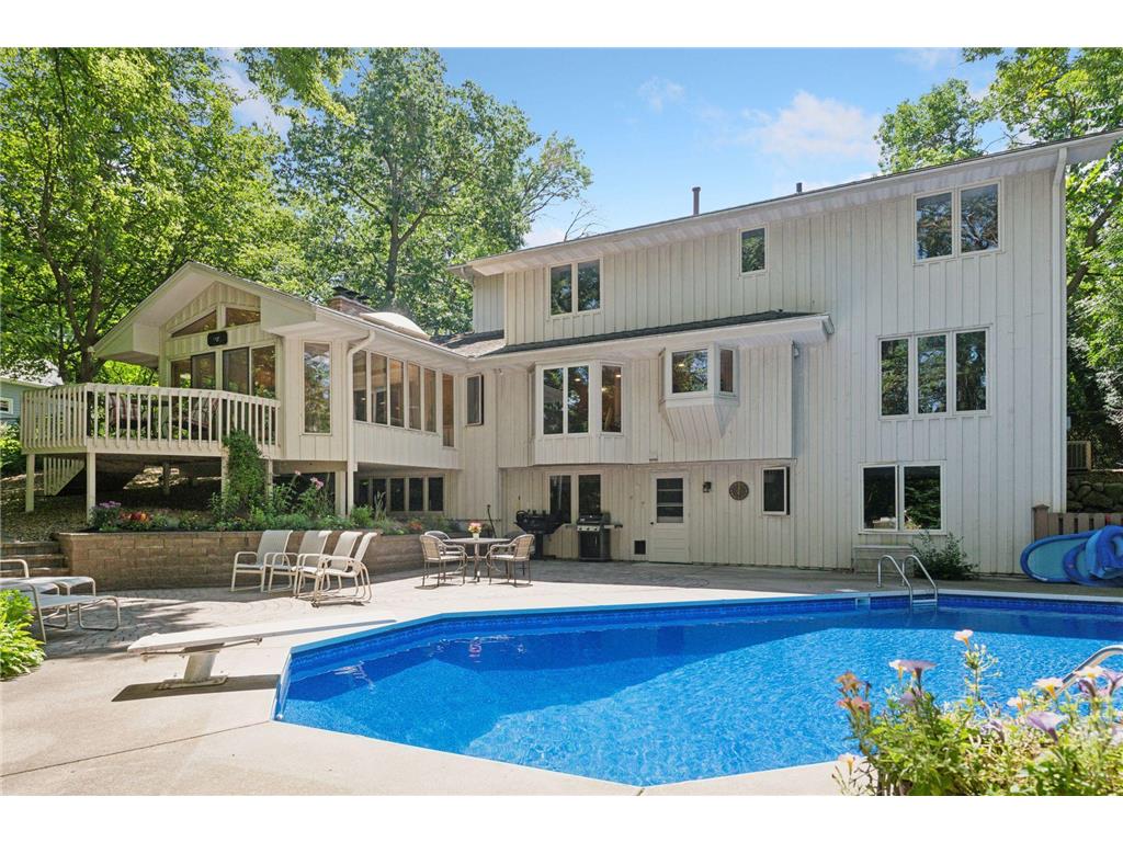 14805 Minnehaha Place Minnetonka MN 55391 7067771 image1