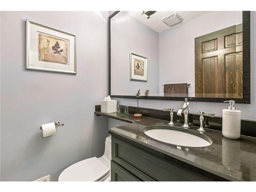 14805 Minnehaha Place Minnetonka MN 55391 7067771 image32