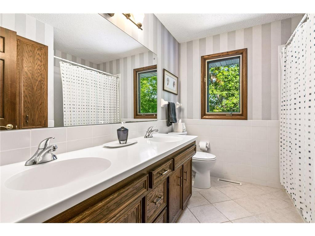 14805 Minnehaha Place Minnetonka MN 55391 7067771 image42