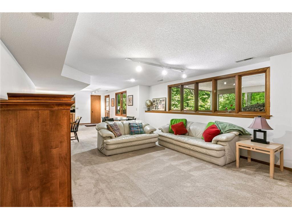 14805 Minnehaha Place Minnetonka MN 55391 7067771 image55