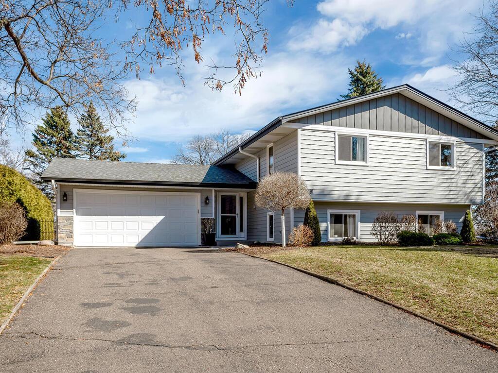 1481 19th Avenue NW, New Brighton, MN, 55112 MLS 7050434 Edina Realty