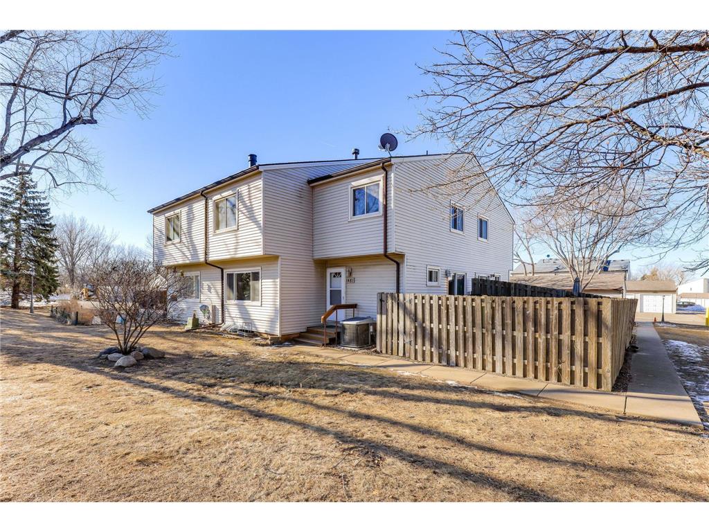 1481 Woodview Avenue E Eagan MN 55122 6643447 image1