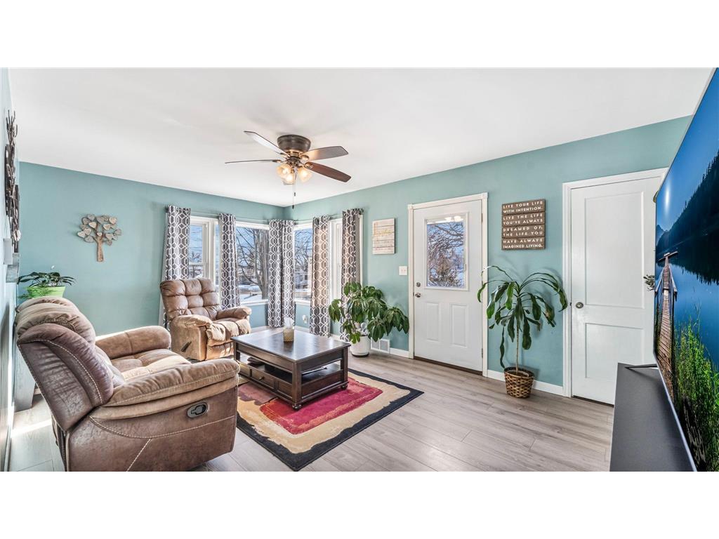 14811 Old Mill Road New London Twp MN 56288 - Nest 7019843 image4