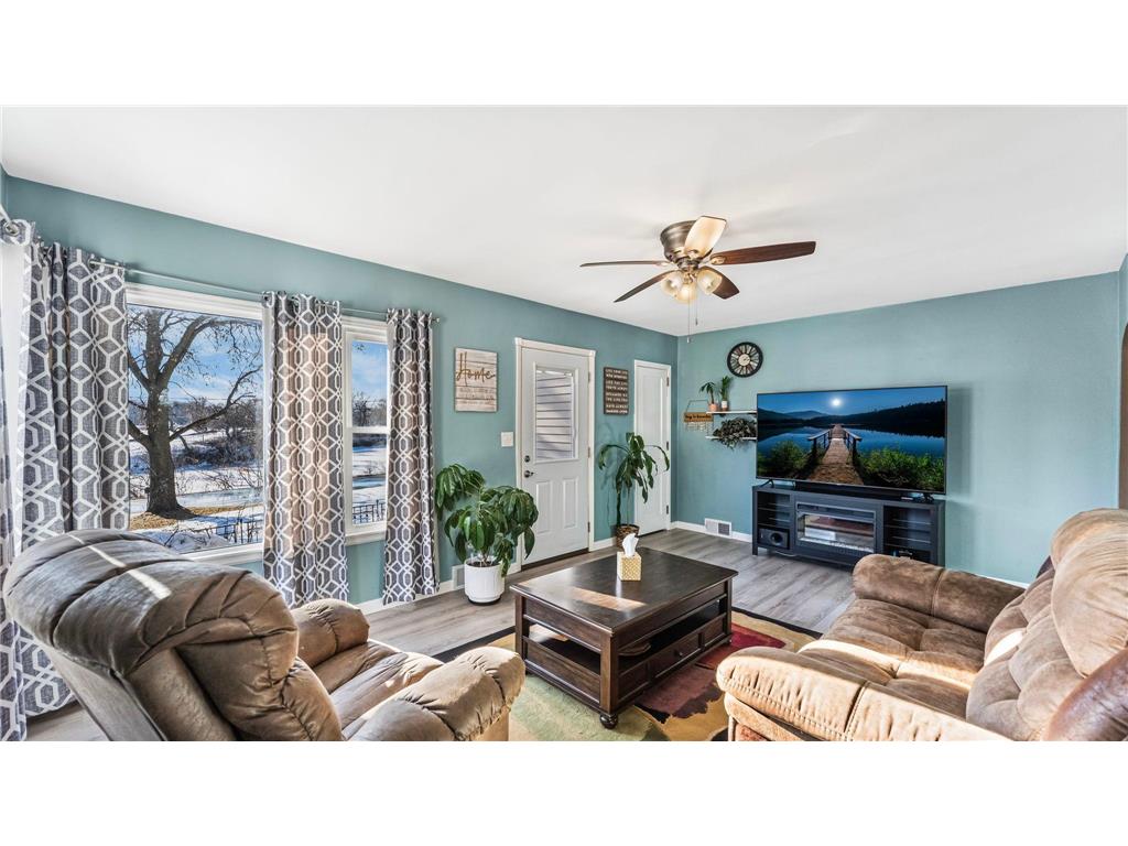 14811 Old Mill Road New London Twp MN 56288 - Nest 7019843 image7