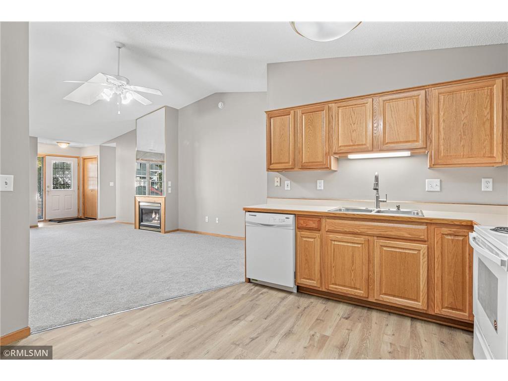 14812 58th Street N #5D Oak Park Heights MN 55082 6808202 image13