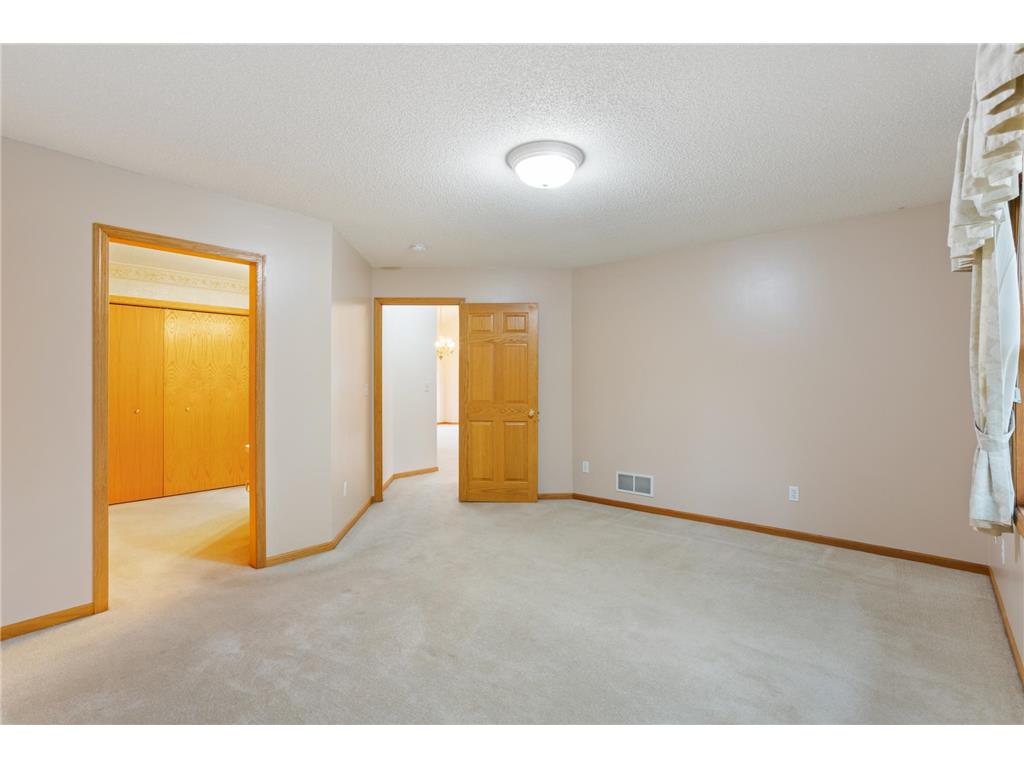 14817 Upper 56th Street N Oak Park Heights MN 55082 6808801 image16