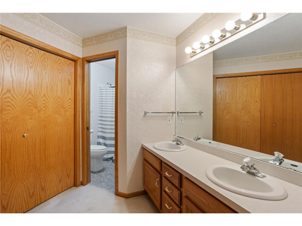 14817 Upper 56th Street N Oak Park Heights MN 55082 6808801 image19
