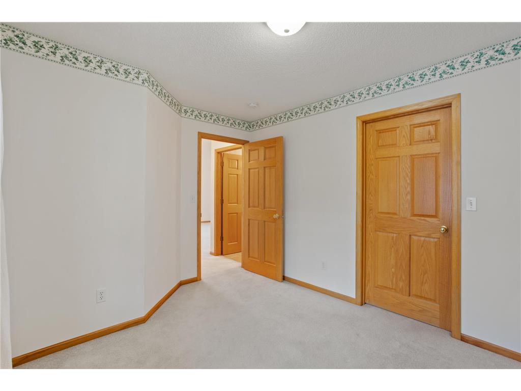 14817 Upper 56th Street N Oak Park Heights MN 55082 6808801 image24