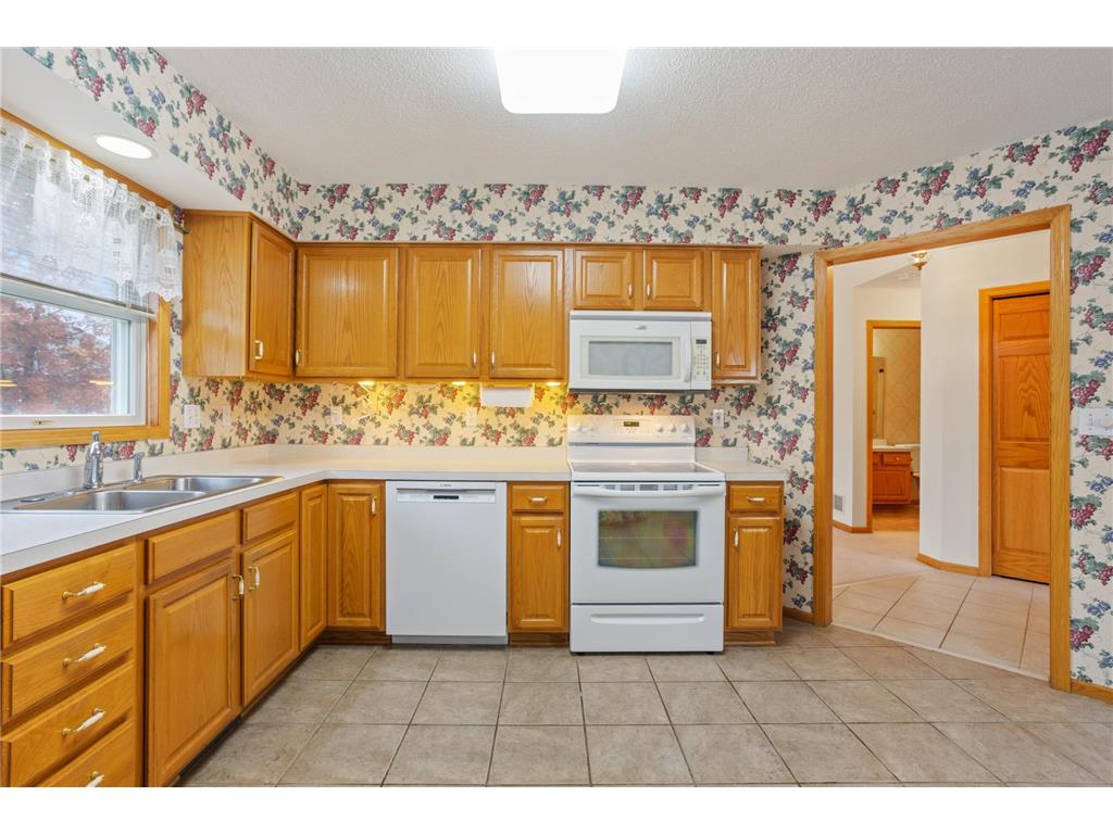 14817 Upper 56th Street N Oak Park Heights MN 55082 6808801 image28