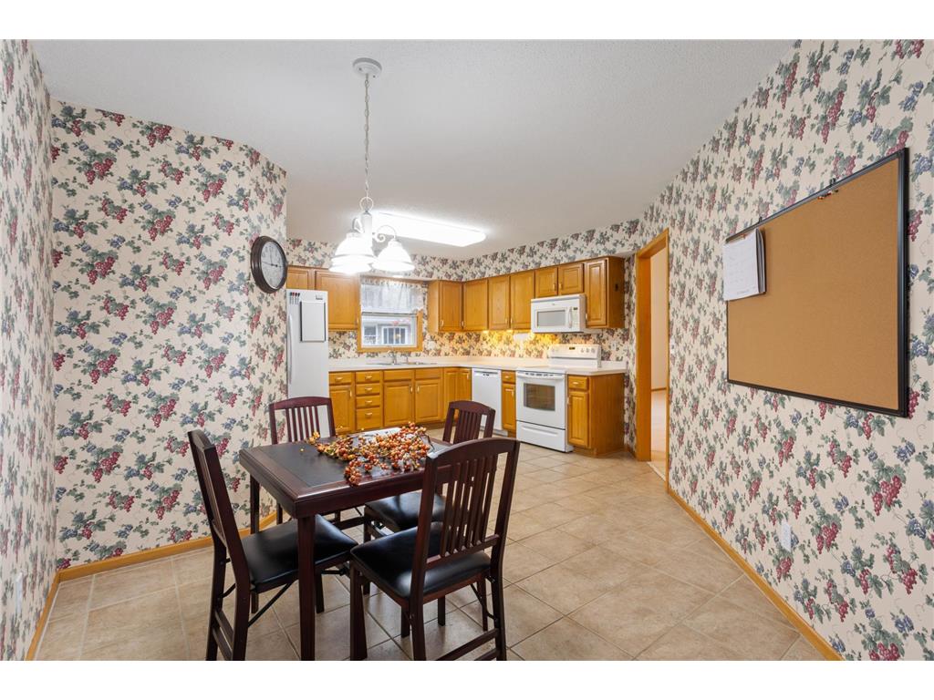14817 Upper 56th Street N Oak Park Heights MN 55082 6808801 image31