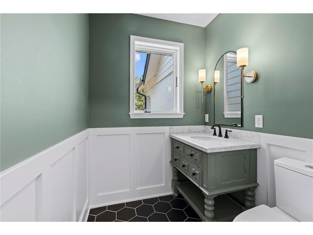 14819 Margaret Place Minnetonka MN 55345 7103368 image28