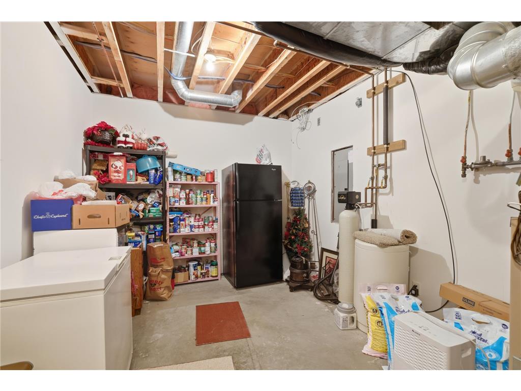 1482 Riverside Drive #1482 River Falls WI 54022 - Kinnickinnic River 6799046 image25