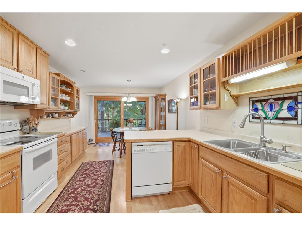 1482 Riverside Drive #1482 River Falls WI 54022 - Kinnickinnic River 6799046 image9