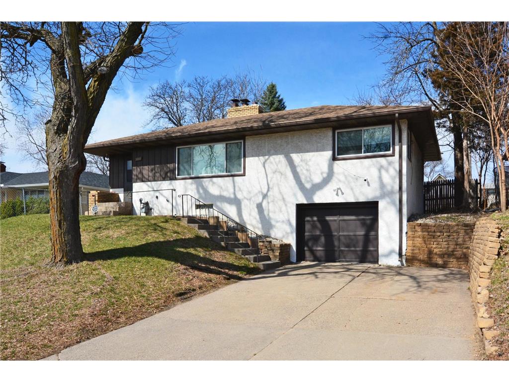 1483 3rd Street E Saint Paul MN 55106 7051968 image1