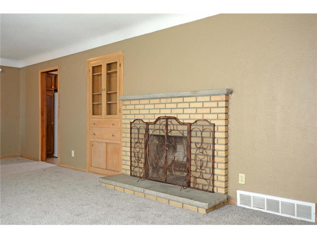 1483 3rd Street E Saint Paul MN 55106 7051968 image6
