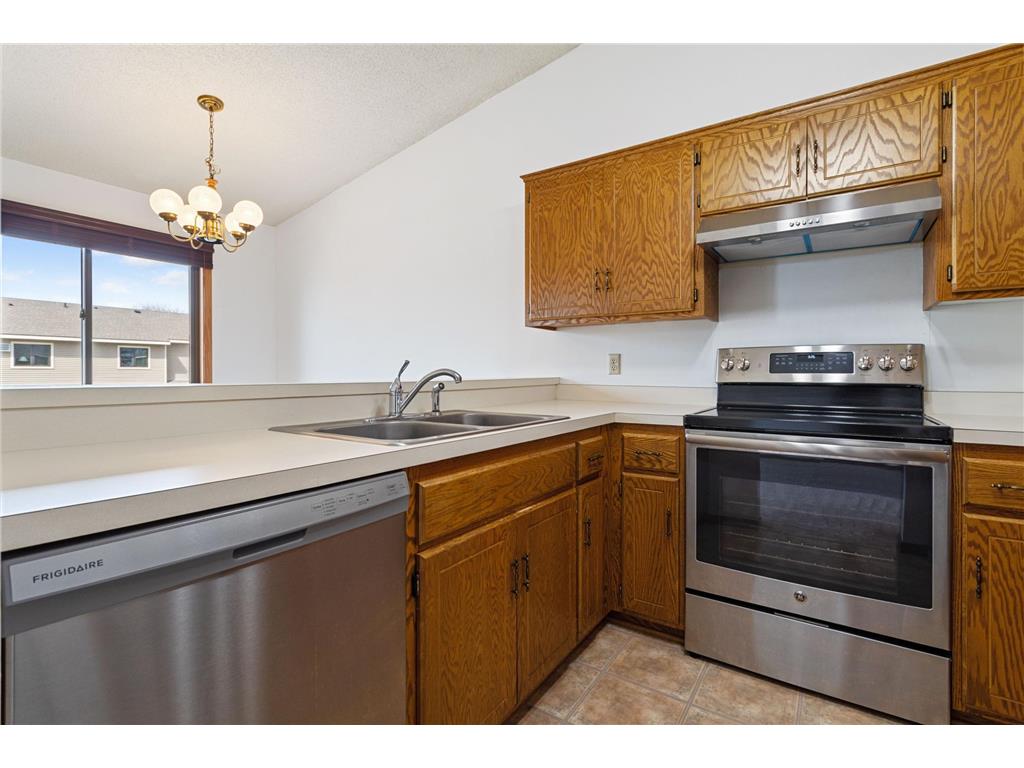 14831 Endicott Way #415 Apple Valley MN 55124 6517854 image1