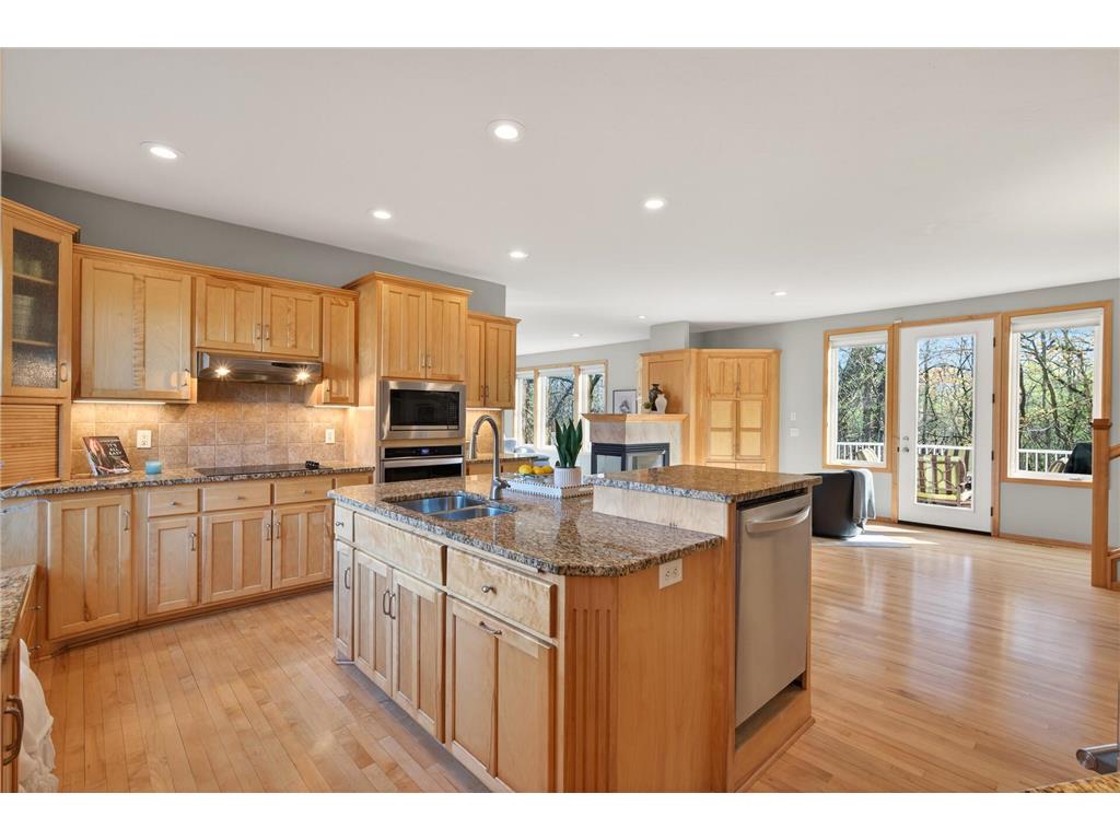 14831 Lac Lavon Drive Burnsville MN 55306 7008391 image17