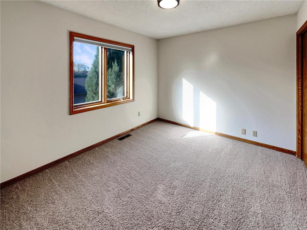 14835 39th Avenue N Plymouth MN 55446 6809990 image24