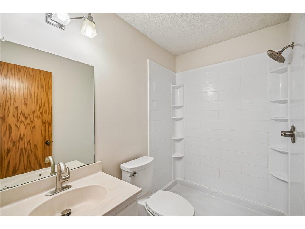 14835 39th Avenue N Plymouth MN 55446 7077848 image32