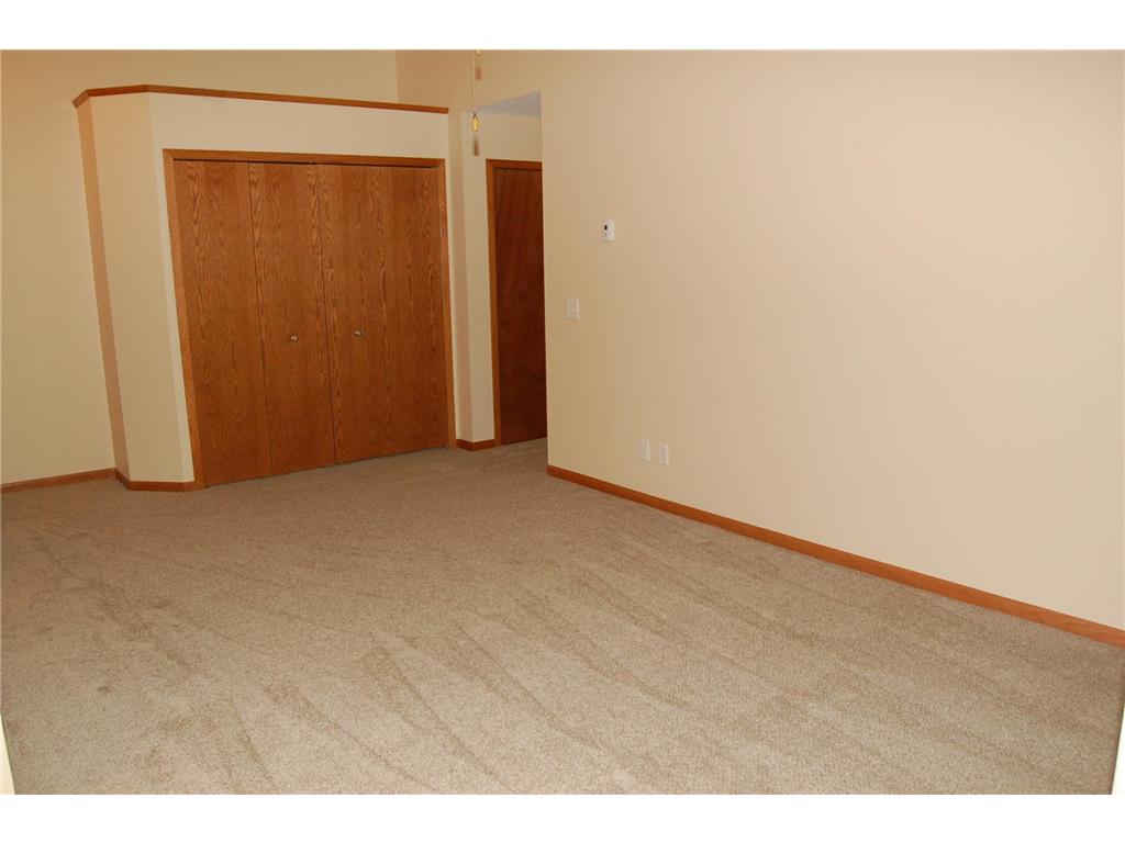 14839 Endicott Way #311 Apple Valley MN 55124 7076768 image3