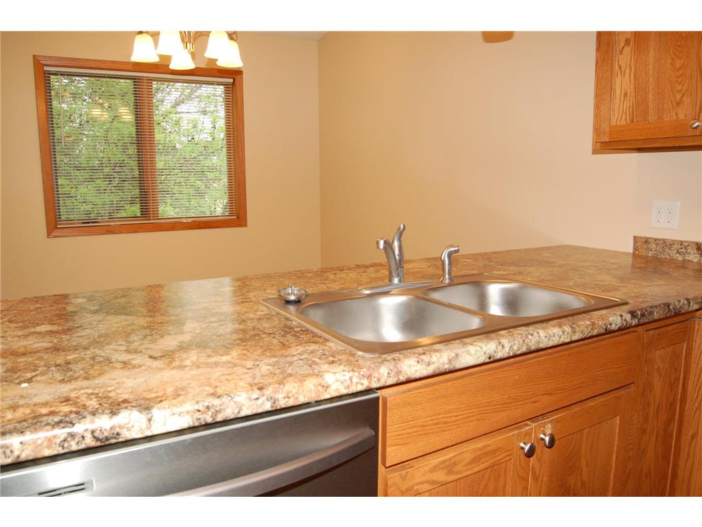 14839 Endicott Way #311 Apple Valley MN 55124 7076768 image9
