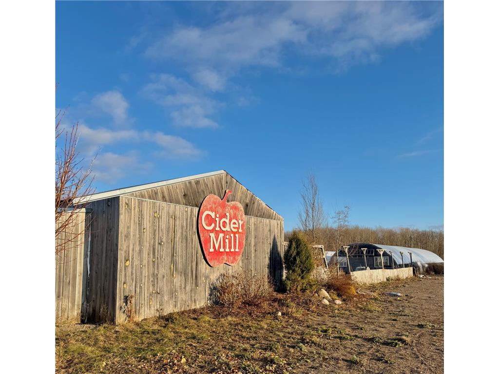 14840 59 Highway NE Rocksbury Twp MN 56701 7070777 image3