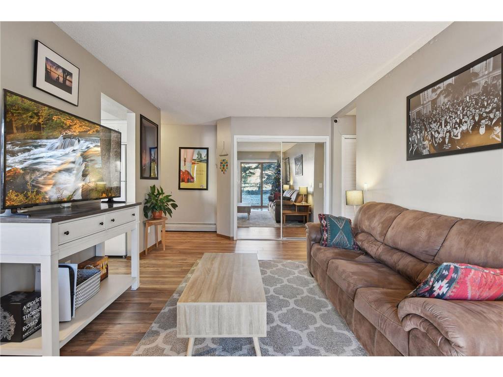 14843 Endicott Way #109 Apple Valley MN 55124 6639407 image1