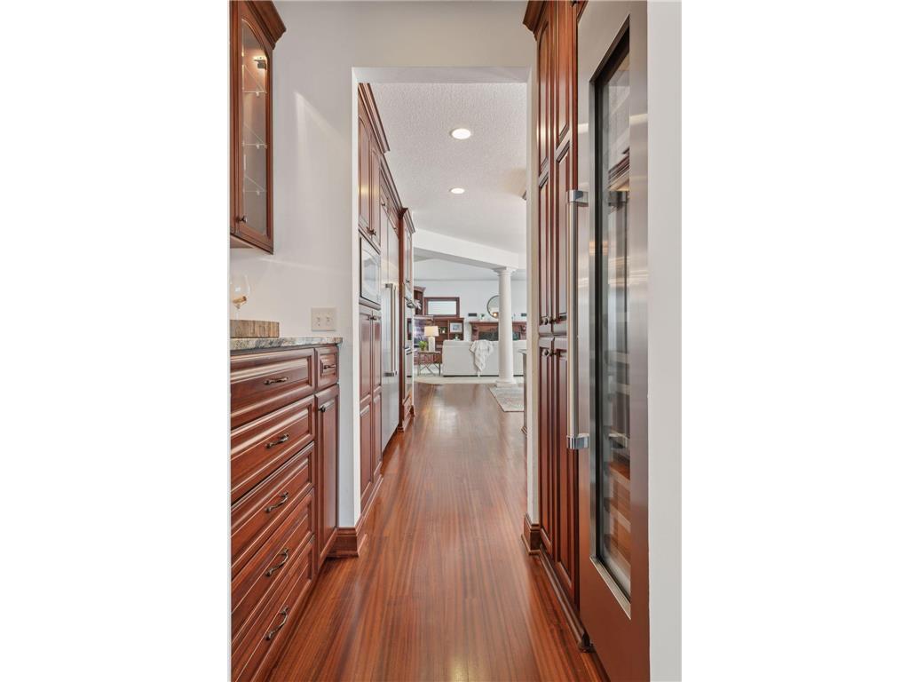 1485 Kingsview Lane N Plymouth MN 55447 - Parkers 6699762 image1