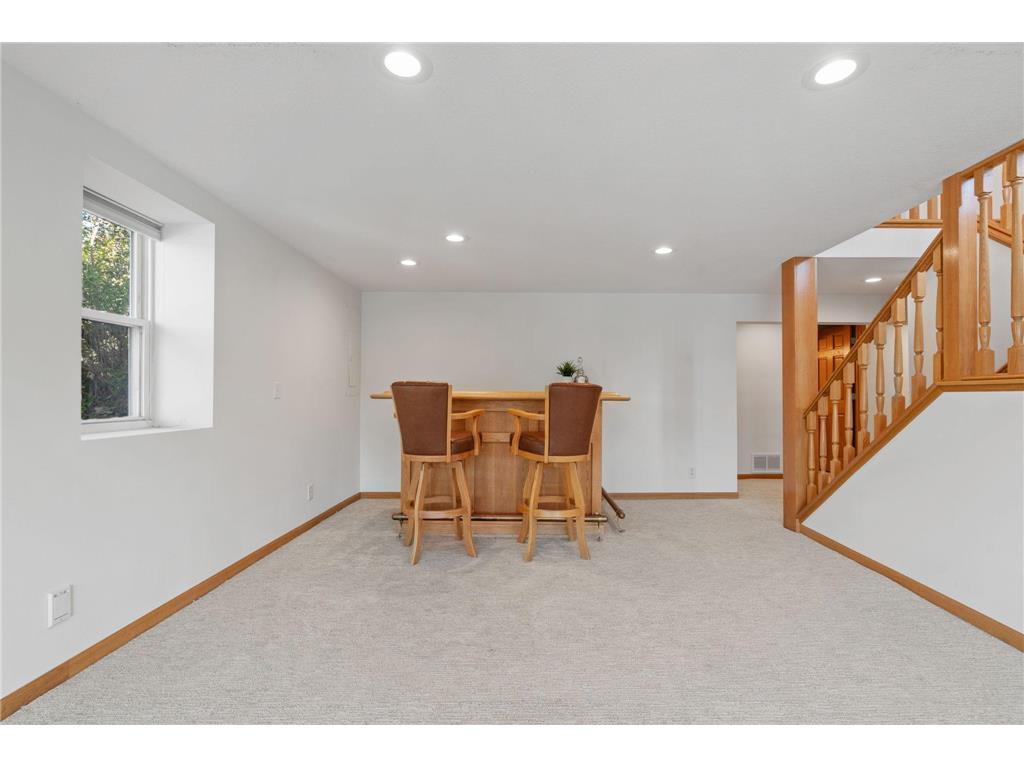 14858 Oakland Beach Avenue SE Prior Lake MN 55372 - Lower Prior 6771800 image28