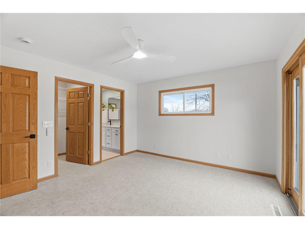 14858 Oakland Beach Avenue SE Prior Lake MN 55372 - Lower Prior 7022124 image18