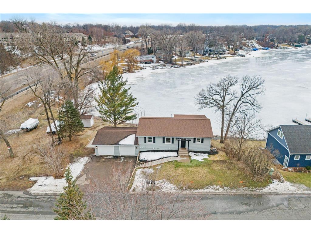 14858 Oakland Beach Avenue SE Prior Lake MN 55372 - Lower Prior 7022124 image2