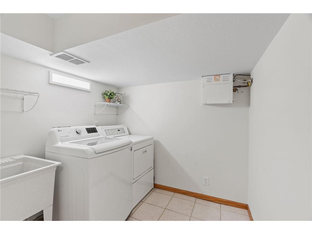 14858 Oakland Beach Avenue SE Prior Lake MN 55372 - Lower Prior 7022124 image35