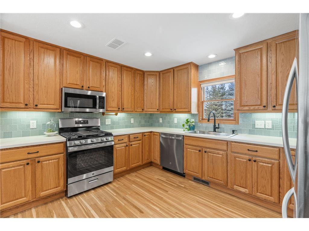 14858 Oakland Beach Avenue SE Prior Lake MN 55372 - Lower Prior 7022124 image8