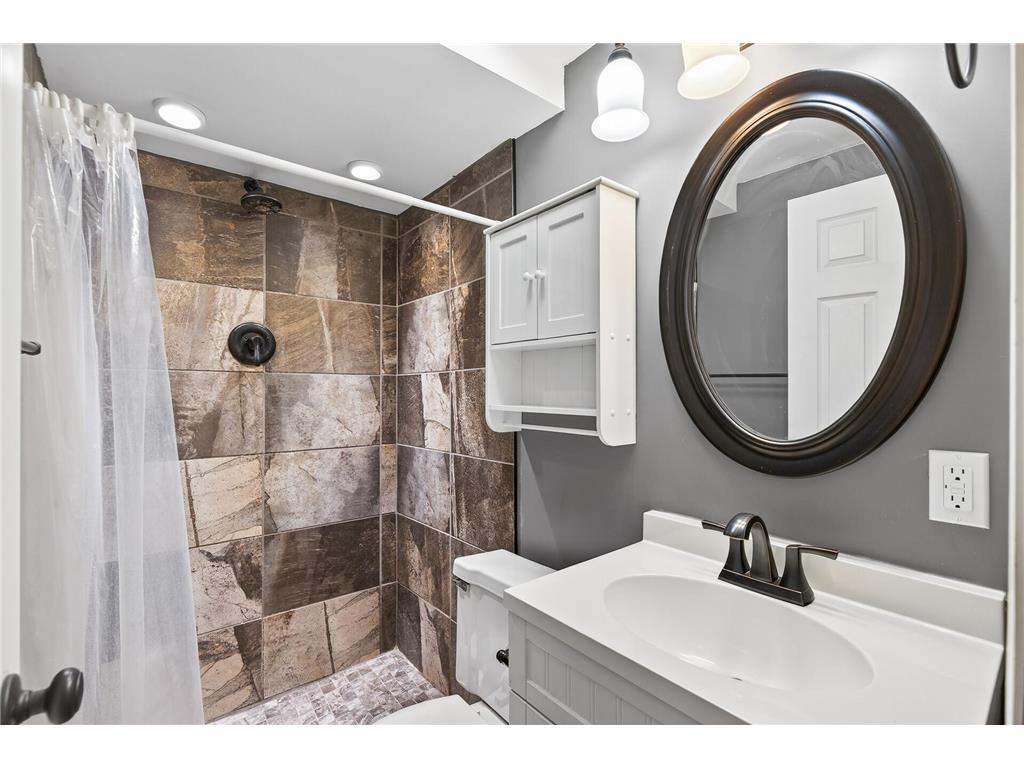 14860 Upper 55th Street N Oak Park Heights MN 55082 7000988 image21