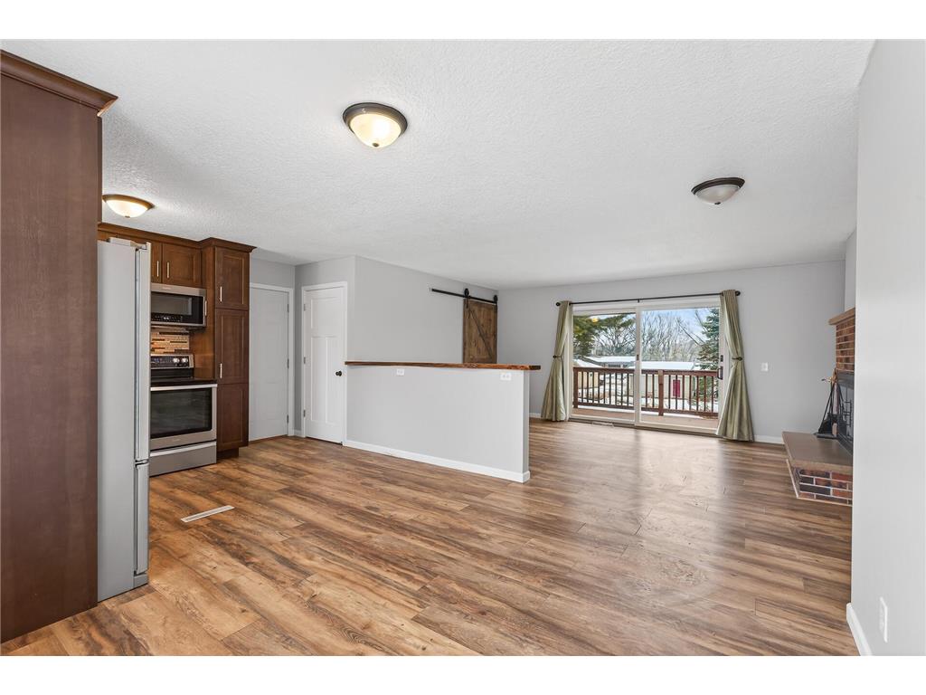 14860 Upper 55th Street N Oak Park Heights MN 55082 7000988 image4