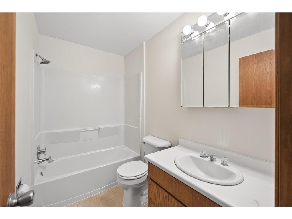 14861 58th Street N #A2 Oak Park Heights MN 55082 6797215 image15