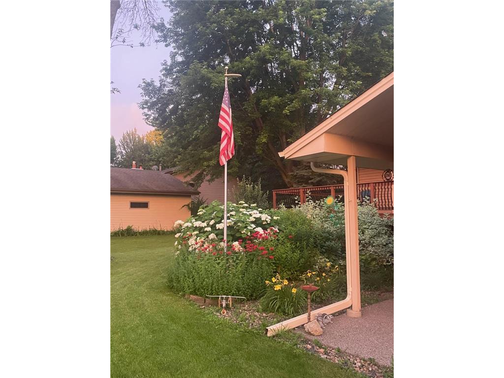 1487 Meadow Lane Maple Plain MN 55359 7036785 image36