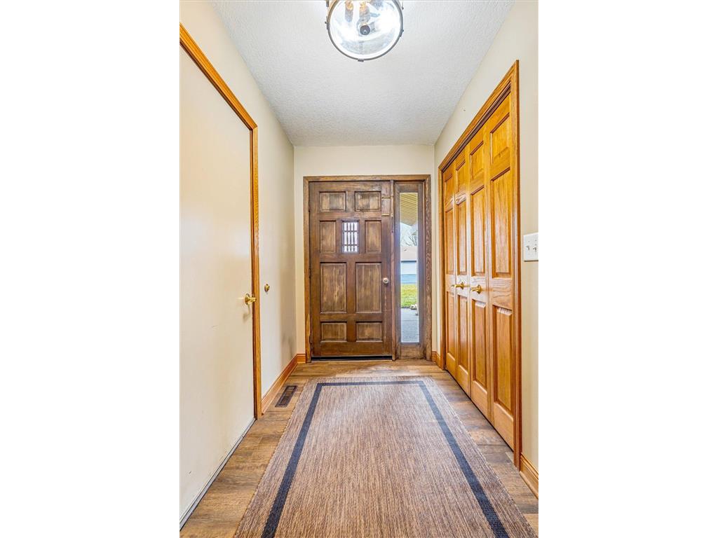 1487 Meadow Lane Maple Plain MN 55359 7036785 image4
