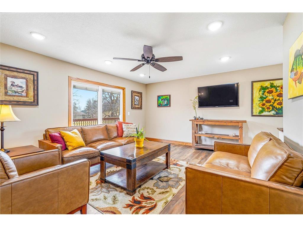 1487 Meadow Lane Maple Plain MN 55359 7036785 image7
