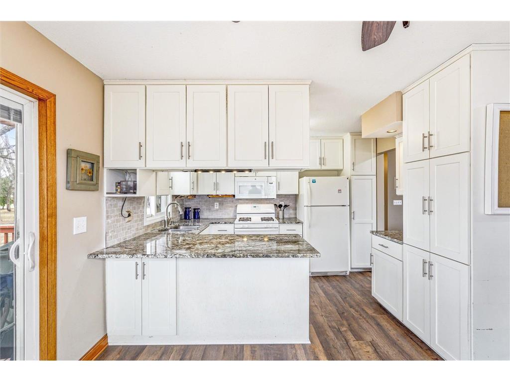 1487 Meadow Lane Maple Plain MN 55359 7036785 image9