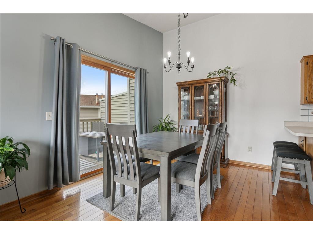 14870 Endicott Way #20 Apple Valley MN 55124 6719393 image1